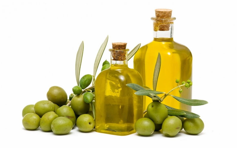 روغن زیتون بدون بو خارجی با طعم ملایم و کاربرد گسترده